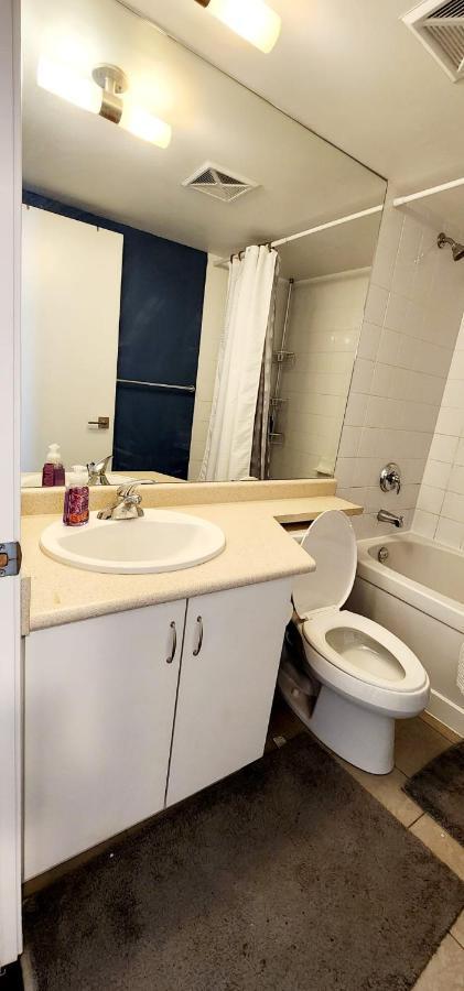 Lakefront Living Downtown Toronto - Free Parking, Gym, Indoor Pool Bagian luar foto