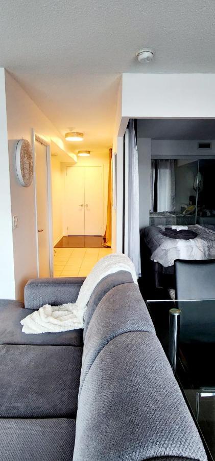 Lakefront Living Downtown Toronto - Free Parking, Gym, Indoor Pool Bagian luar foto